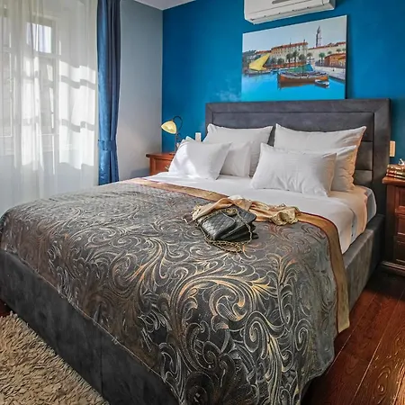 Theatre Luxury 4*