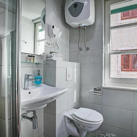 Theatre Luxury 4* Split