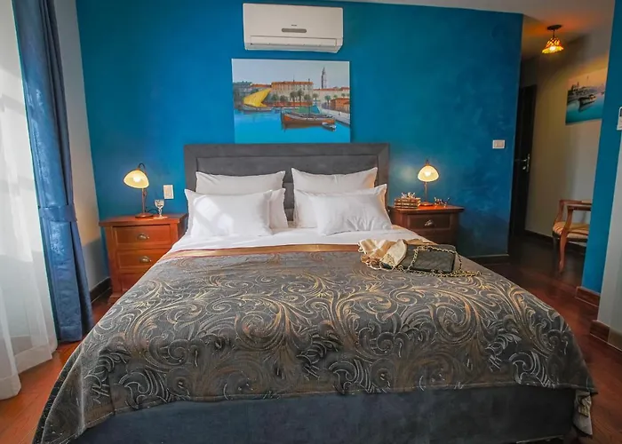 Theatre Luxury Bed and breakfast