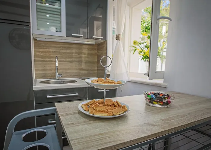 Theatre Luxury 住宿加早餐酒店 4*